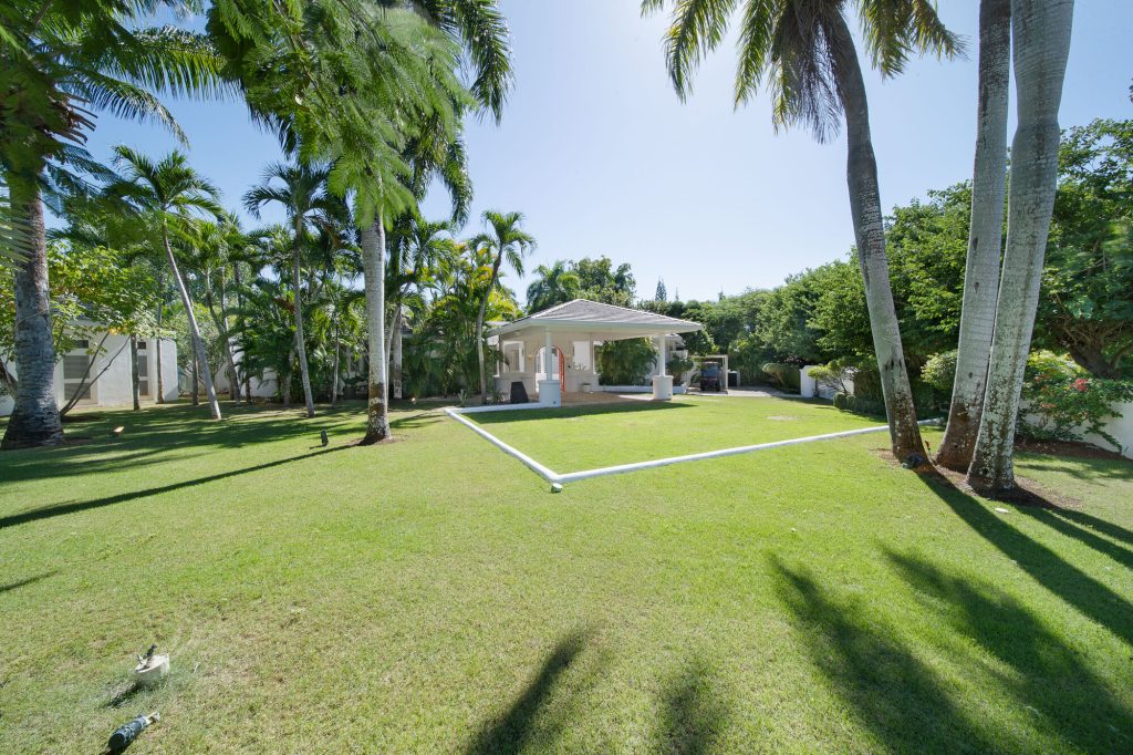 Charming Italian Villa — Casa de Campo photo 22