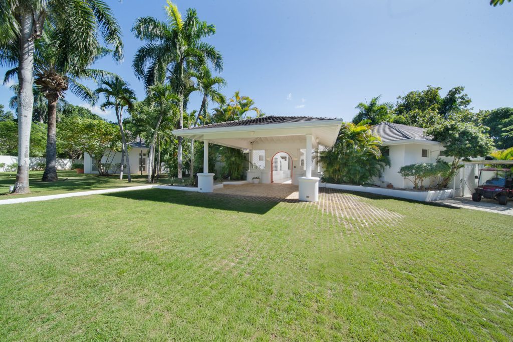 Charming Italian Villa — Casa de Campo photo 33